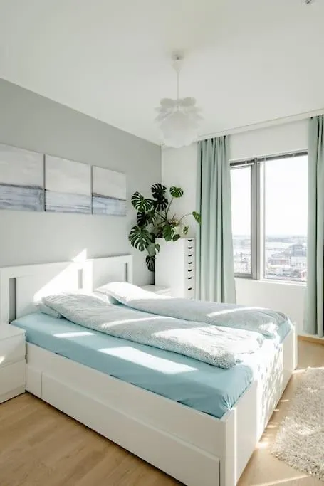 Fabulous Morden Apartment In Helsinki 0*,